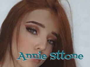 Annie_Sttone