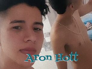 Aron_Hott