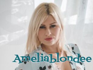 Ameliablondee