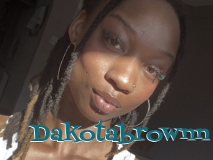 Dakotabrownn