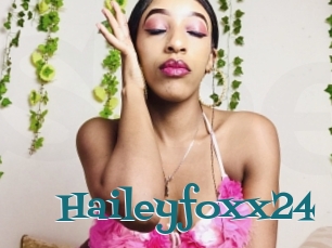 Haileyfoxx24