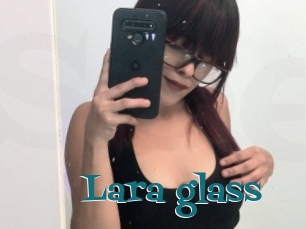 Lara_glass