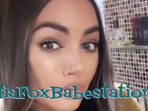 MeliaFoxBabestation