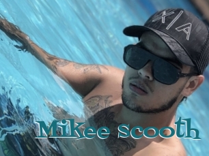 Mikee_scooth