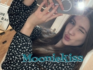 Mooniekiss