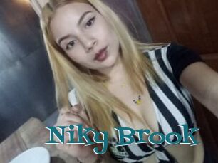 Niky_Brook