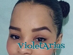 Violet_Arias